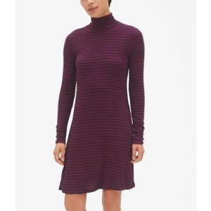 GAP Petite Turtleneck Swing Dress Striped NEW Great Gift!